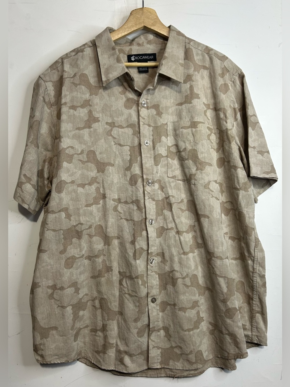 5 for $25🔥Rocawear Beige Camouflage Button Front Shirt 3XL